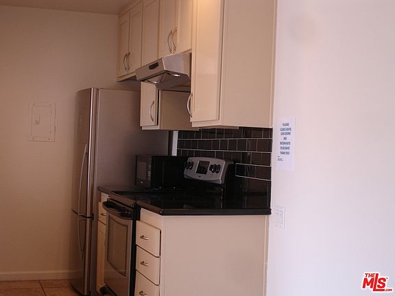 4th image of 5460 White Oak Ave Unit F307