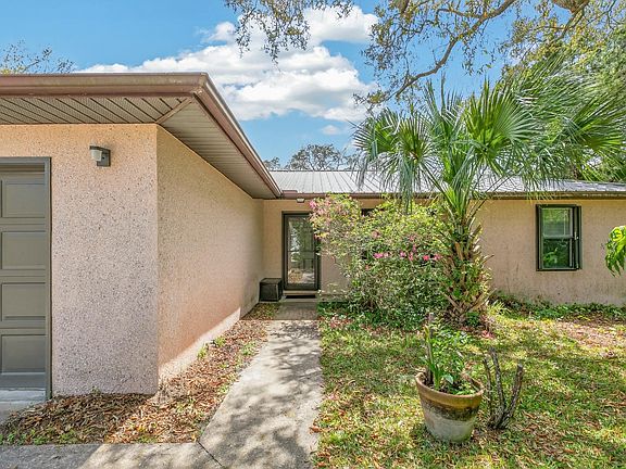 2nd image of 355 Biscayne Ave