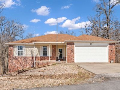24 Lord Nelson Dr, Bella Vista, AR, 72714