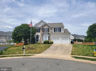 8 Still Spring Ct, Fredericksburg, VA 22406
