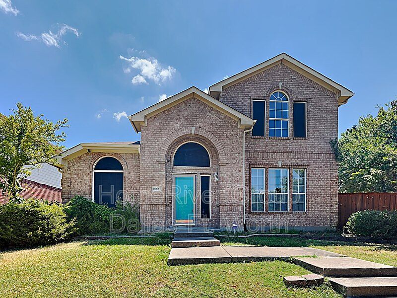 1st image of 836 Parker Dr