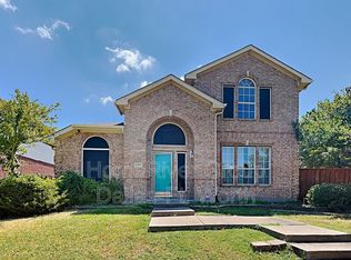 836 Parker Dr, Mesquite, TX 75181