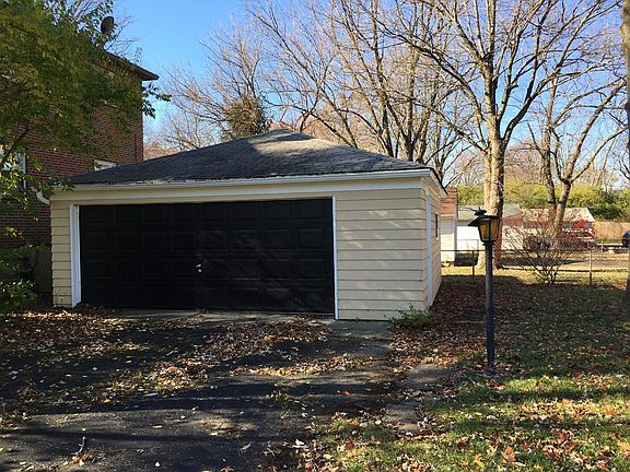 5th image of 8491 Donna Ln