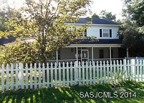 1st image of 925 Delcie Dr