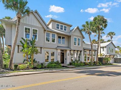 520 E Coast Drive, Atlantic Beach, FL, 32233