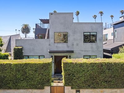 613 Boccaccio Ave, Venice, CA, 90291