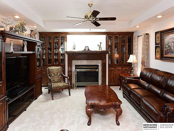 5th image of 3022 Pleasant Dr