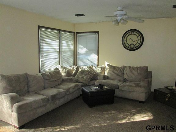 4th image of 1220 Rogers Cir