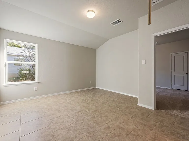 4302 Lindberg Ln — Photo 12