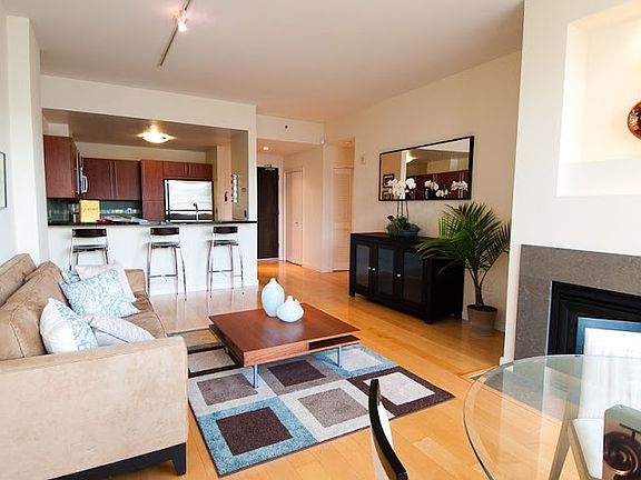 2nd image of 1600 Webster St APT 306
