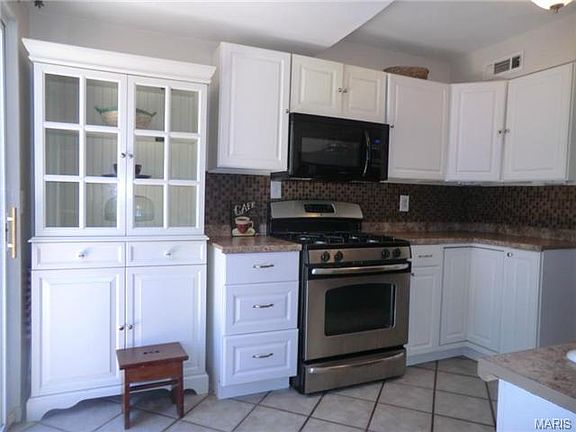 4th image of 7457 Rockwood Dr