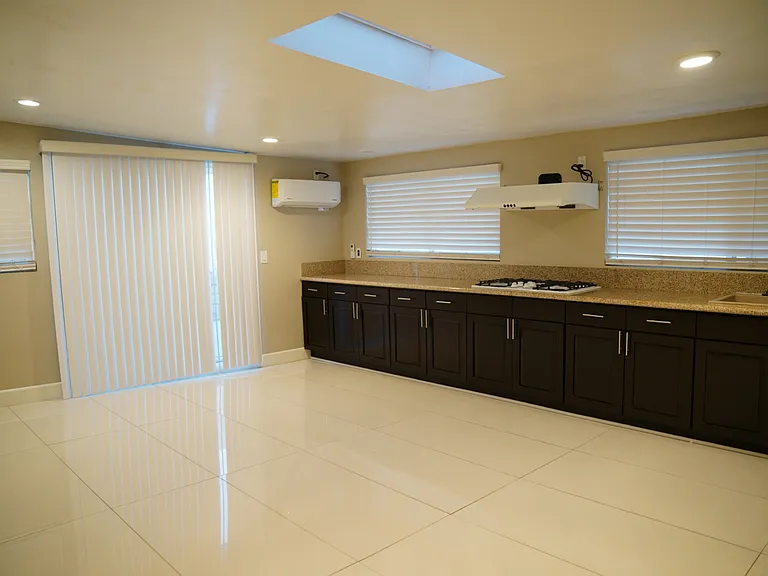 3709 Lemonwood Cir — Photo 3