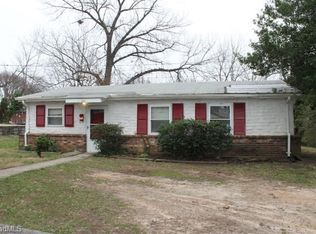 715 Swanson Ct, Winston Salem, NC 27105