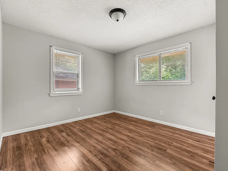 3419 Mountain Terrace St — Photo 16