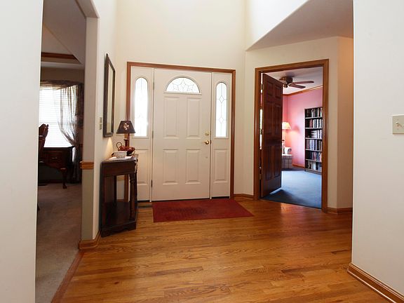 5th image of 6849 Whitetail Ln