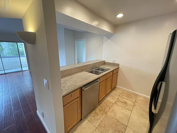 3rd image of 20253 Keswick St Unit 0