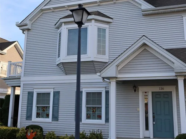 116 Kenneth Court #116, Amityville, NY 11701
