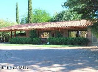 6432 E Shepherd Hls, Tucson, AZ 85710