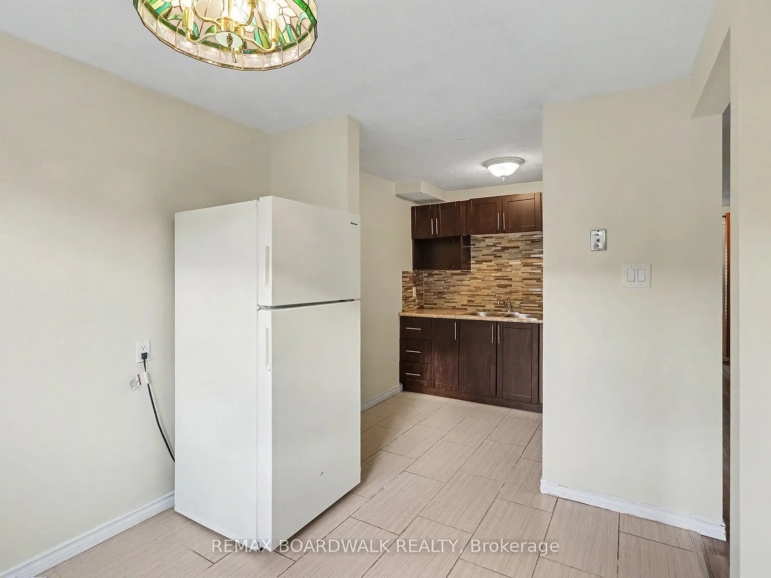3 bed, $2,600 — Photo 3