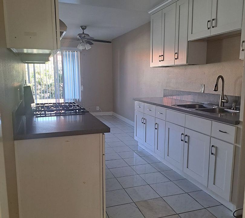 Blue Crescent Apartment Rentals Buena Park, CA Zillow