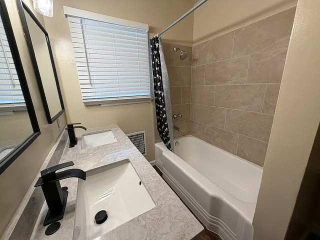 10634 1/2 Landale St #10634-1/2 — Photo 10