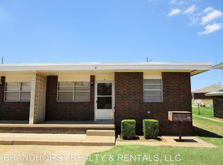 1303 Meadow Ln APT 6, Weatherford, OK 73096