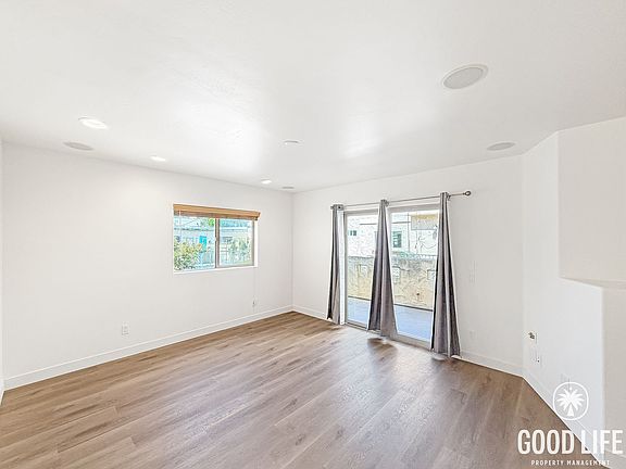 4th image of 1820 Hornblend St
