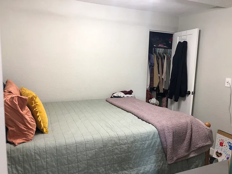 Bedroom & closet