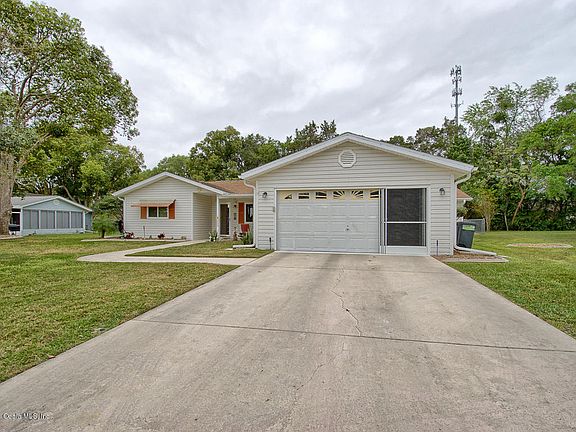 4th image of 17585 SE 104th Cir