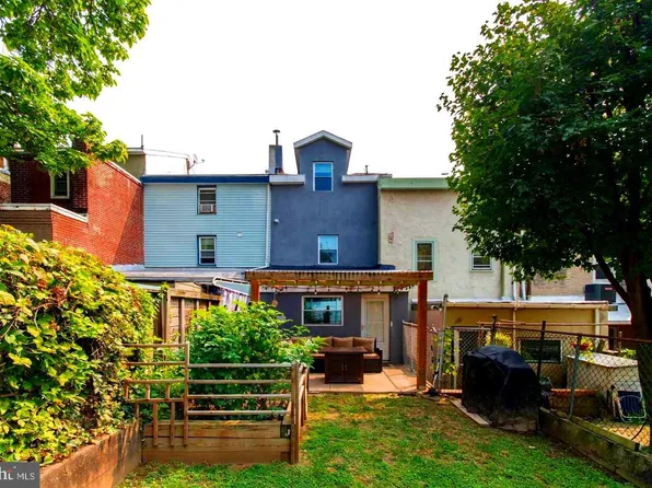 3689 Stanton St, Philadelphia, PA 19129