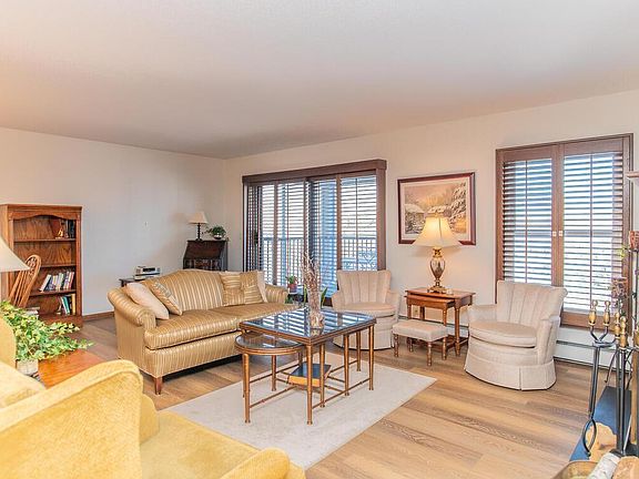 5th image of 3030 Saint Albans Mill Rd APT 310