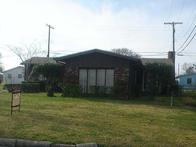 1st image of 2244 Sharon Dr