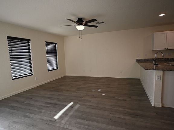5th image of 5540 S Deer Creek Ave
