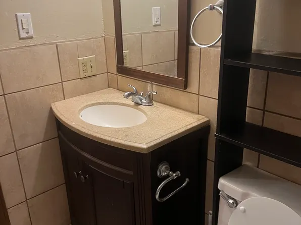 902 N Fargo Ave APT 103, Russellville, AR 72801