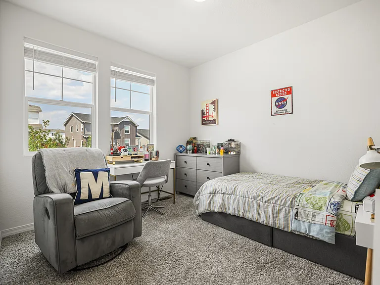 10450 Summer Ridge Dr — Photo 8