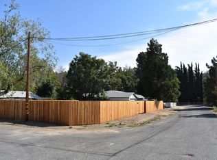 Cor Muir Dr Ellstree Dr, Lake hughes, CA 93532