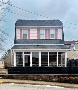 389 Webster St, Rochester, PA, 15074