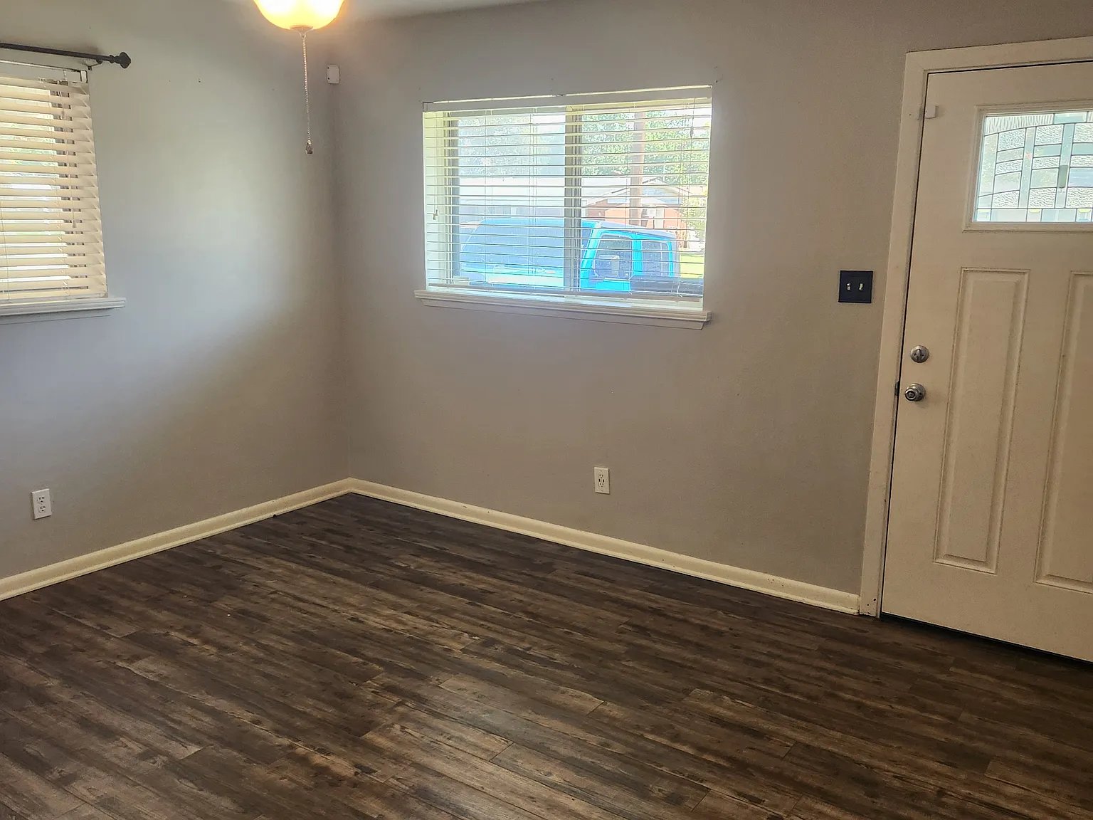 3 bed, 1013 sqft, $1,450 — Photo 4