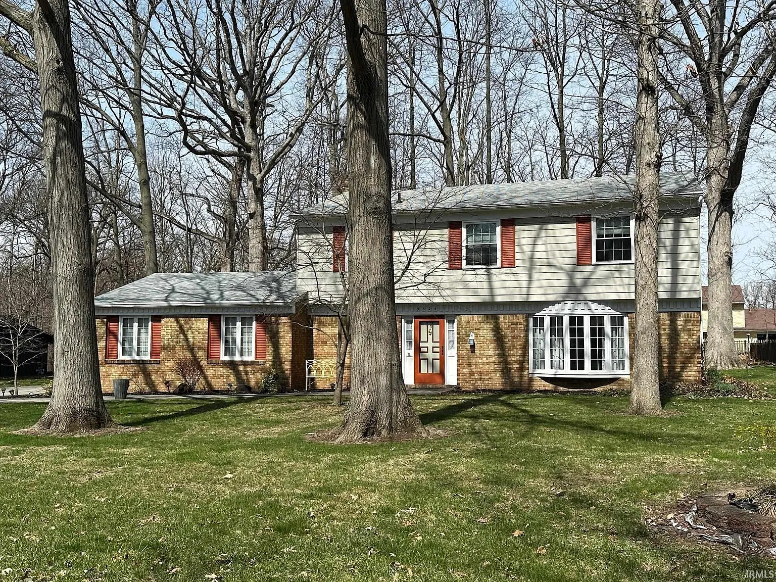 9324 Saratoga Rd photo 1