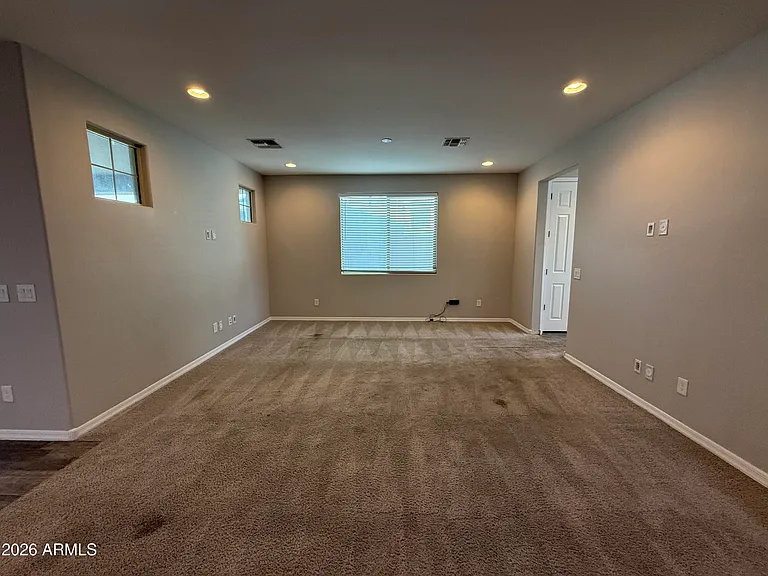 3786 E Robert St — Photo 15