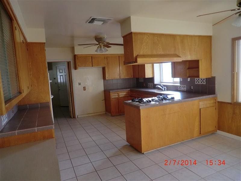 2nd image of 5209 Lansdale Dr