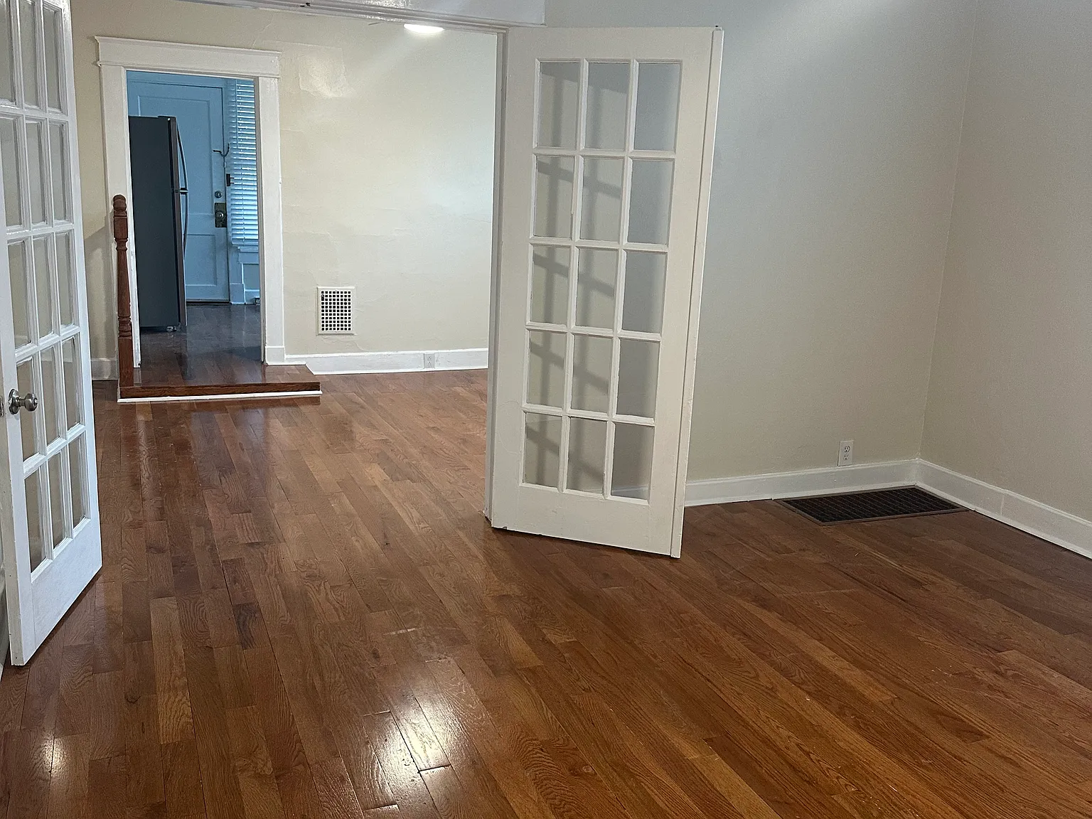2 bed, 2200 sqft, $2,650 — Photo 4