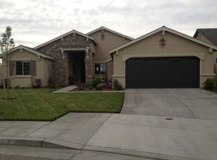 1038 Simonian Ave, Fowler, CA 93625