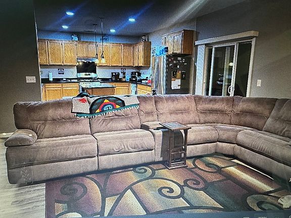 2nd image of 3231 Sutton Rd