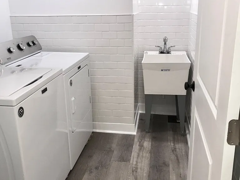 400 Duquesne Dr — Photo 22