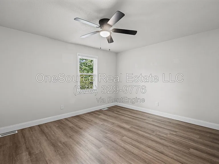1340 N Hampton Rd #1 — Photo 20