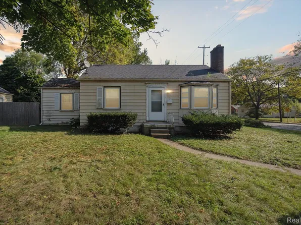 823 Hubbard Ave, Flint, MI 48503