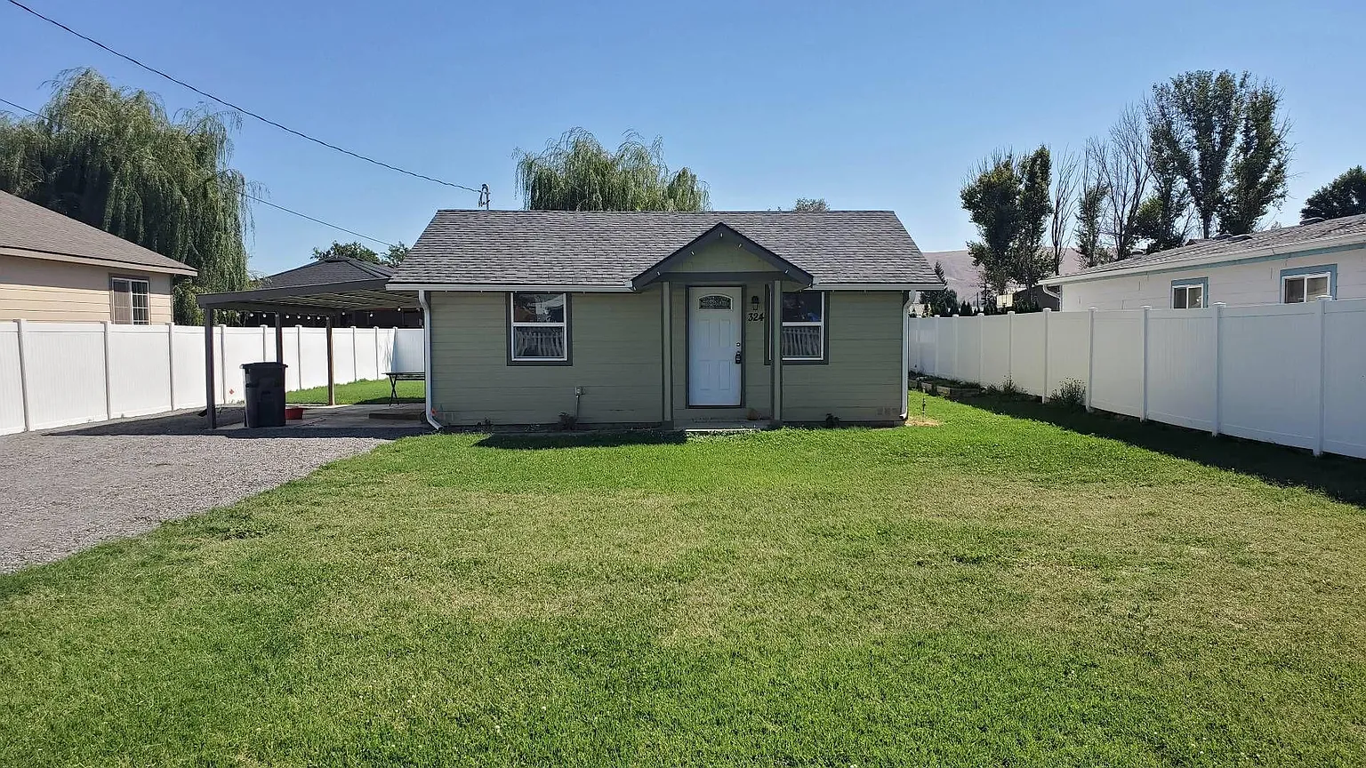 324 S Holly Dr photo 1