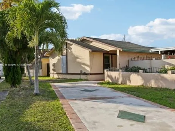 11281 SW 155th Ln, Miami, FL 33157