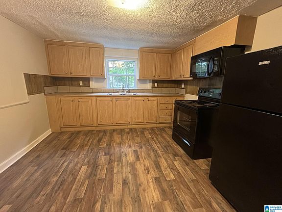 2nd image of 505 W Lake Dr